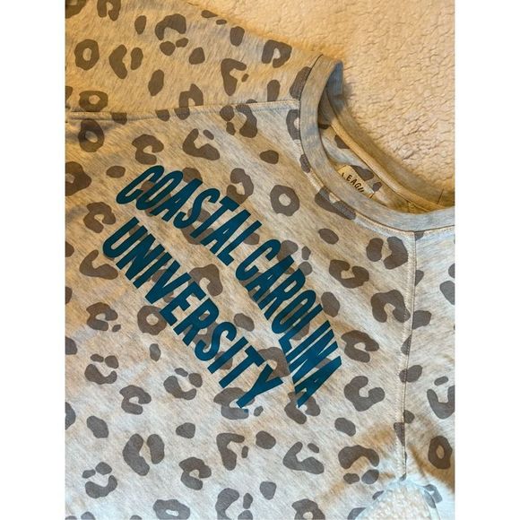 League Brand Coastal Carolina University Leopard Lightweight Pullover, Sz S - Picture 3 of 6